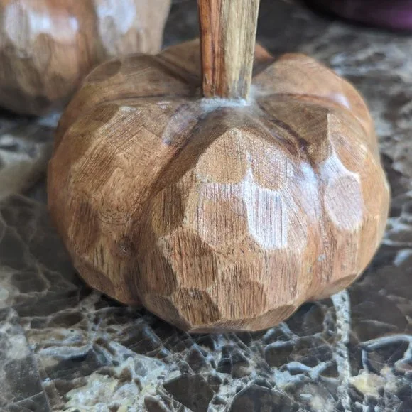 Wooden pumpkins - set of 4 - Picture 2 of 3